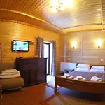 гук готельно-ресторанний комплекс Hotel
