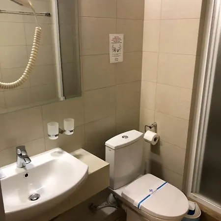 гук ресторанно-готельний комплекс Hotel