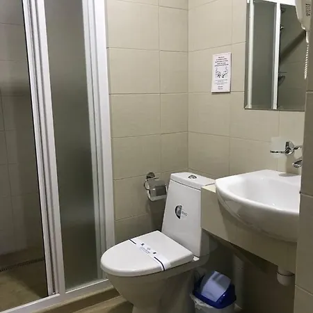 гук ресторанно-готельний комплекс Hotel *