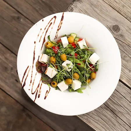 Hotel гук готельно-ресторанний комплекс Boekovel