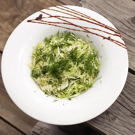 гук готельно-ресторанний комплекс *