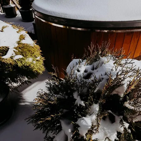 гук готельно-ресторанний комплекс *