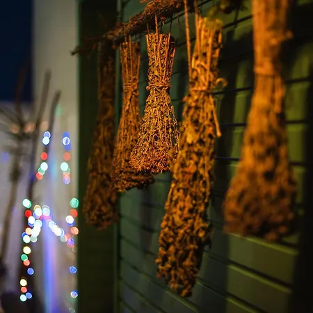 гук готельно-ресторанний комплекс * 布克维