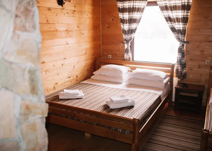 гук готельно-ресторанний комплекс 酒店 布克维