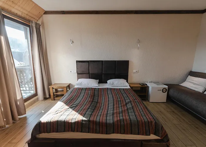 гук готельно-ресторанний комплекс Отель Буковель