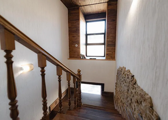 гук готельно-ресторанний комплекс